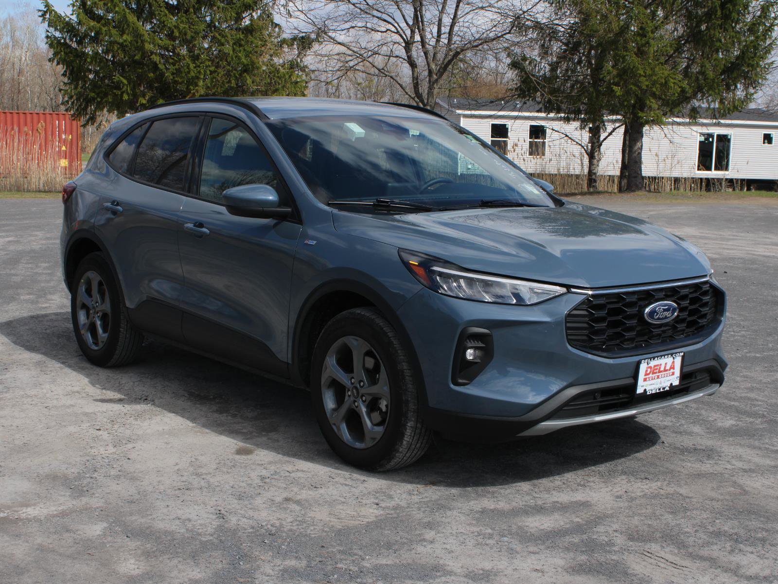 Used 2025 Ford Escape ST-Line Select AWD/4WD image 3