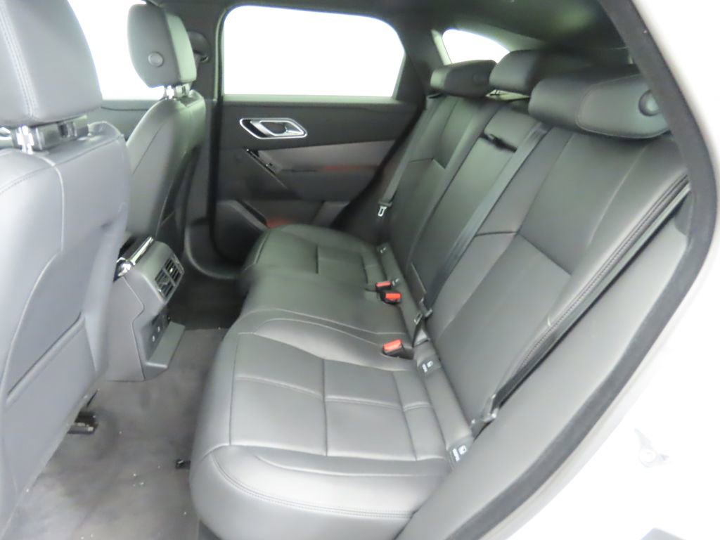 Used 2025 Land Rover Range Rover Velar Dynamic SE AWD/4WD image 21