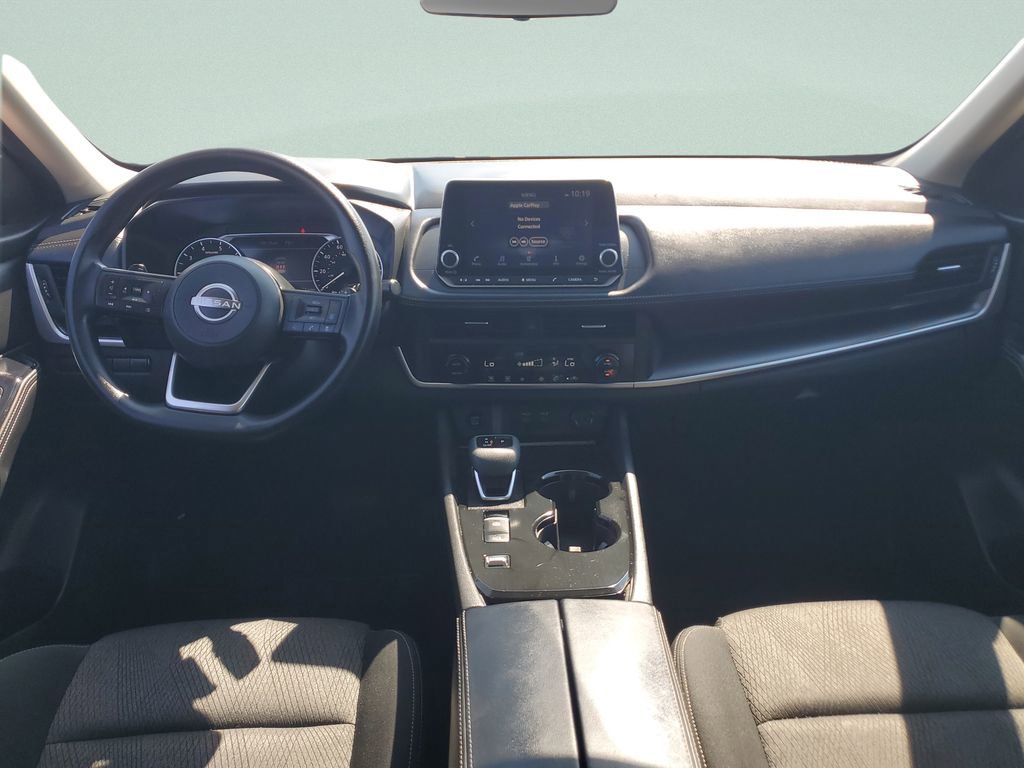 Used 2024 Nissan Rogue SV image 23