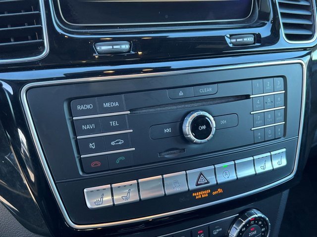 Used 2017 Mercedes-Benz GLE 43 AMG 4MATIC image 31