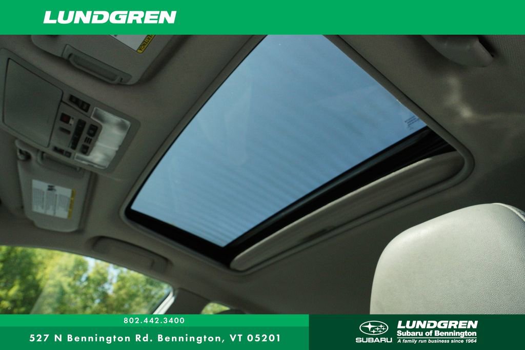 Used 2013 Toyota Camry LE image 38