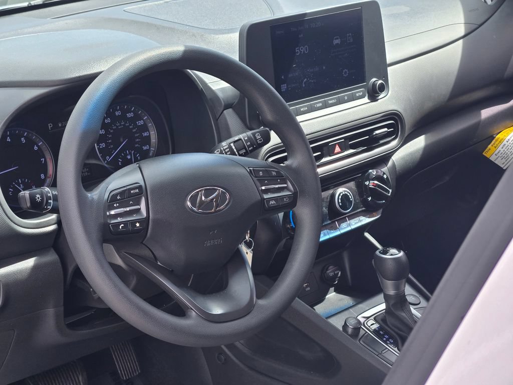 Used 2022 Hyundai Kona SE AWD/4WD image 29