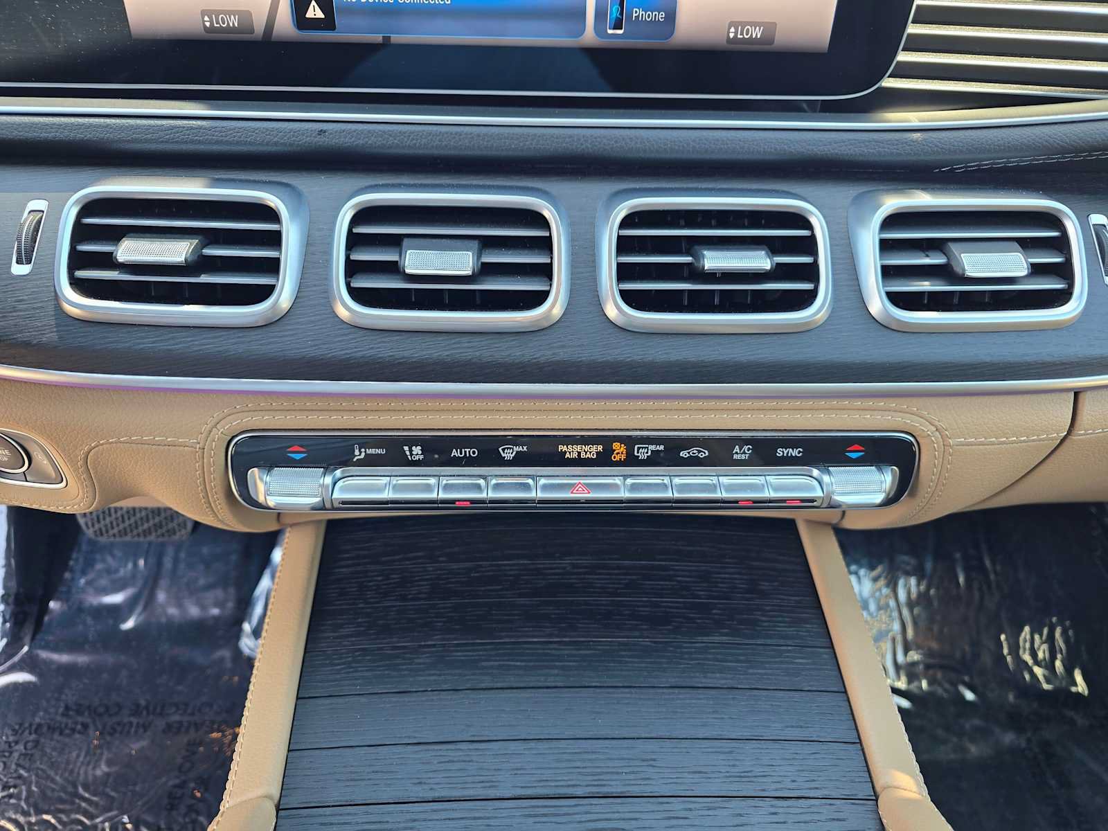Used 2024 Mercedes-Benz GLE 580 4MATIC image 30