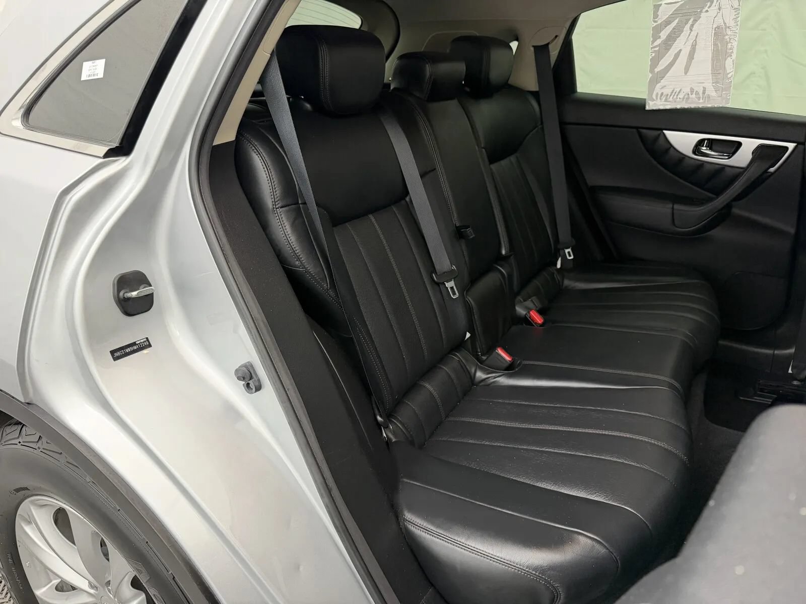 Used 2017 INFINITI QX70 AWD w/ Premium Package image 25