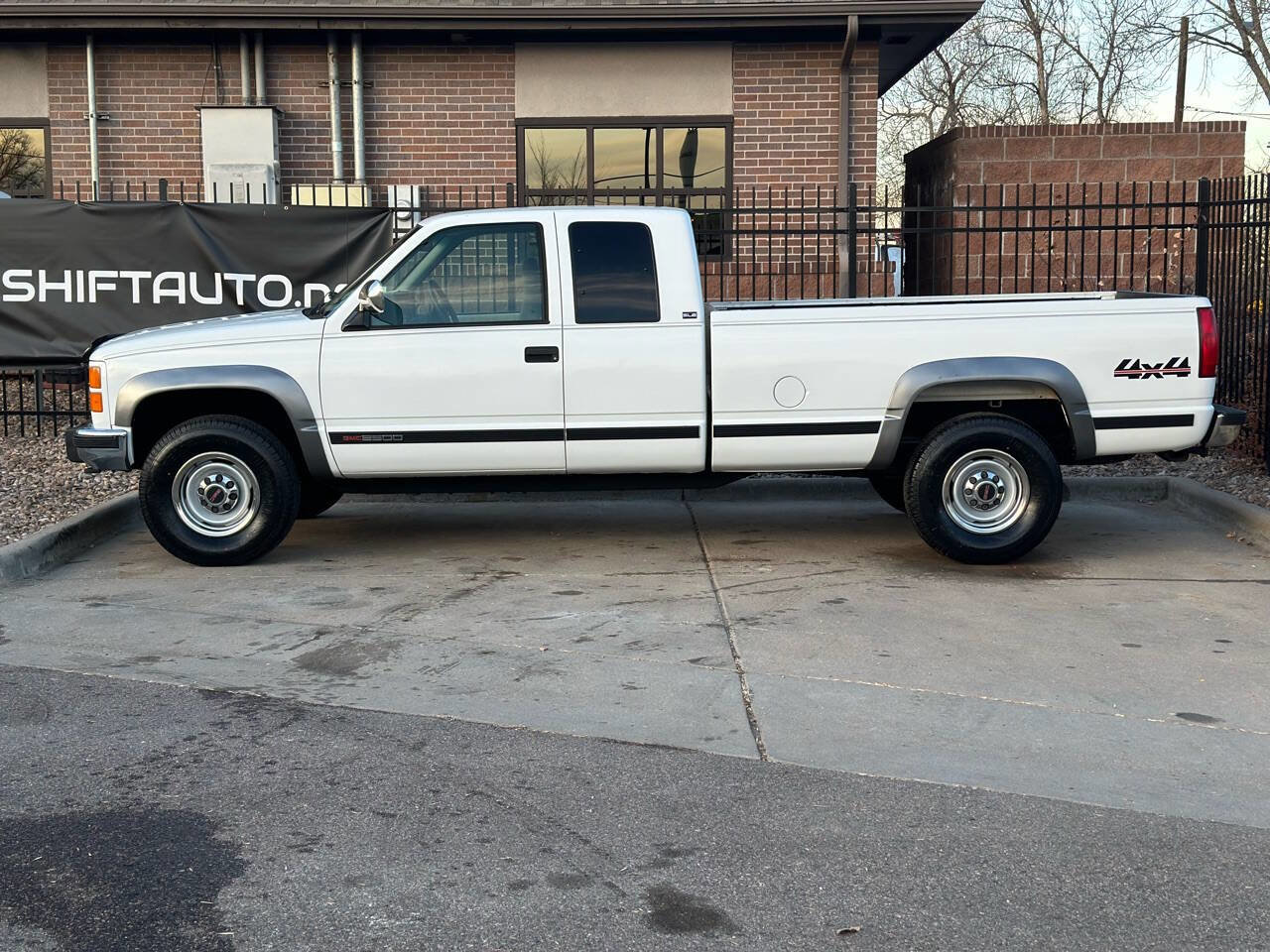 Used 1994 GMC Sierra 2500 4x4 Extended Cab image 11