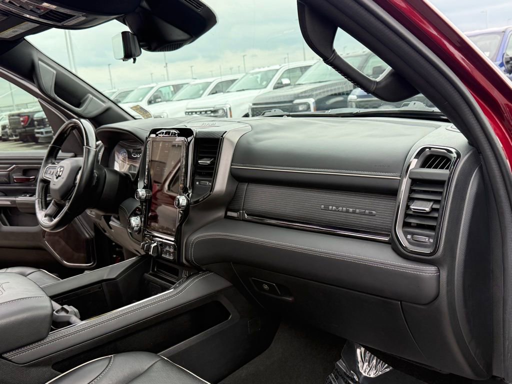 Used 2022 RAM 1500 Limited AWD/4WD image 19