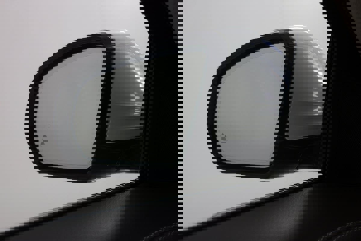 Used 2020 Mercedes-Benz S 560 4MATIC Sedan image 17