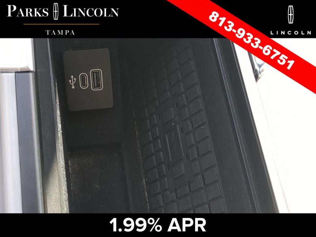 Certified 2025 Lincoln Navigator Reserve AWD/4WD image 24