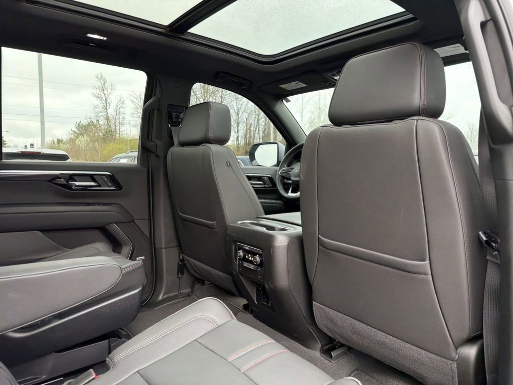 Used 2025 Chevrolet Tahoe RST w/ Comfort Package image 17