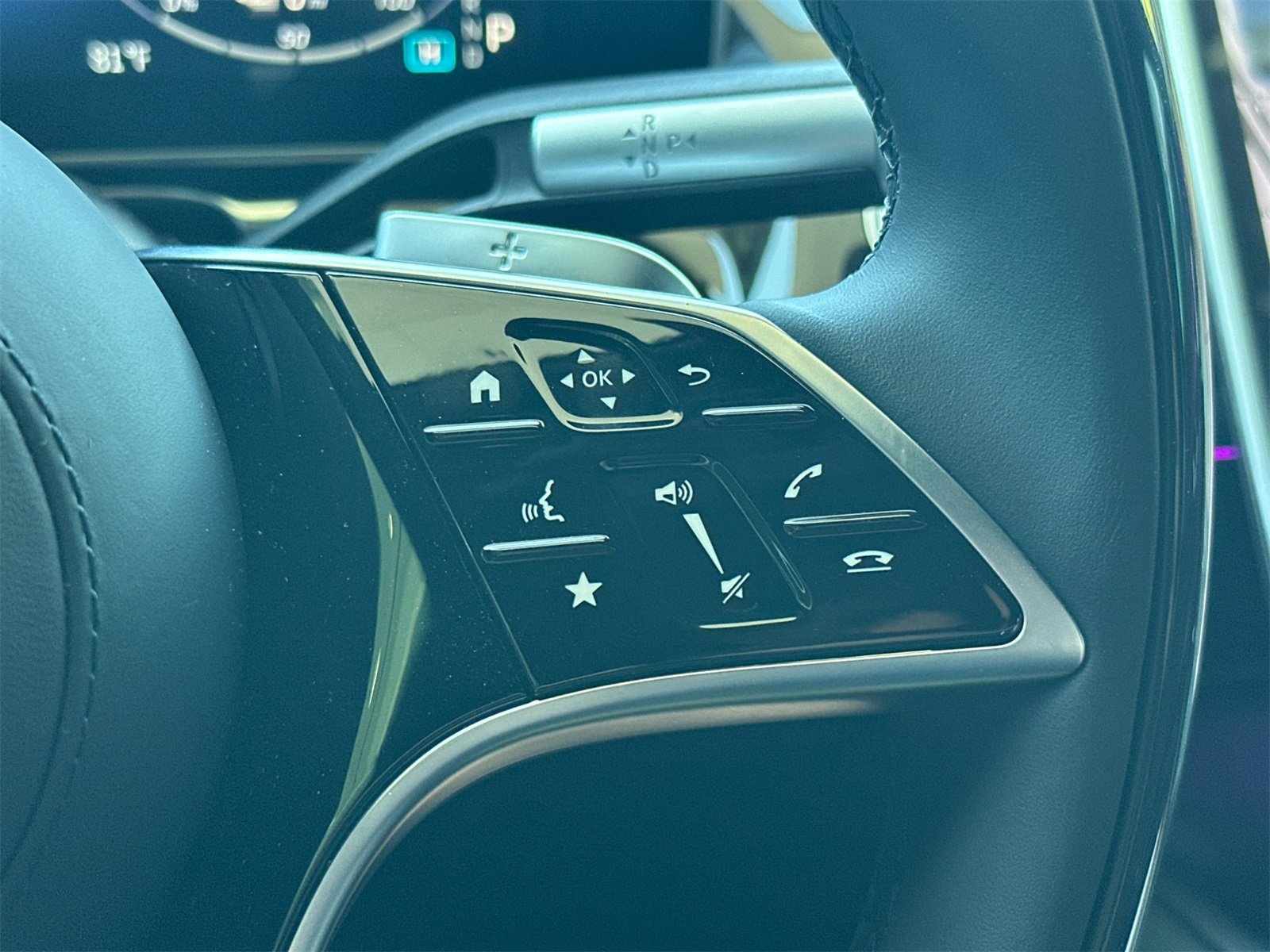 New 2024 Mercedes-Benz S 580e 4MATIC Sedan image 27