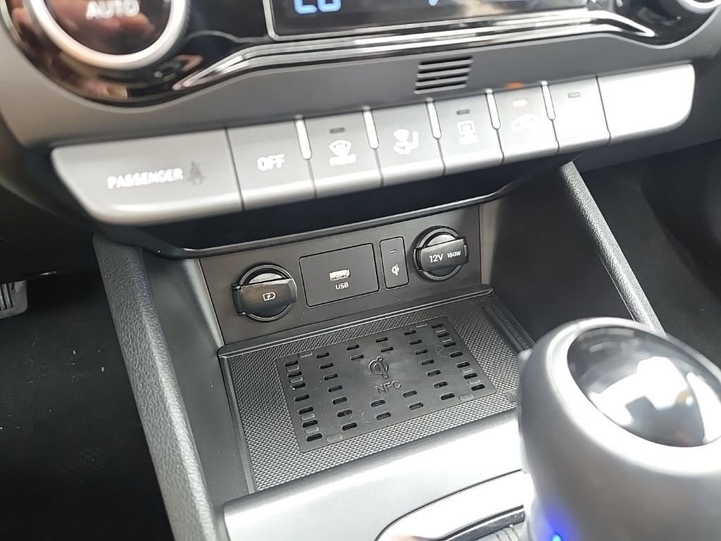 Used 2023 Hyundai Kona Limited w/ Cargo Package AWD/4WD image 46