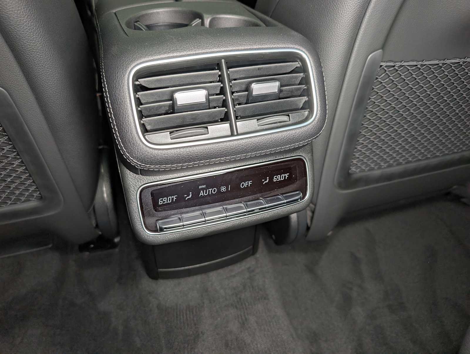 New 2027 Mercedes-Benz GLS 450 4MATIC image 16