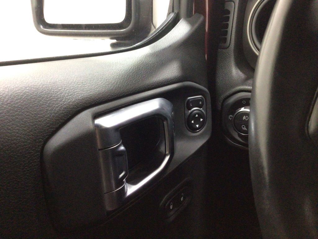 Used 2022 Jeep Gladiator Sport AWD/4WD image 17