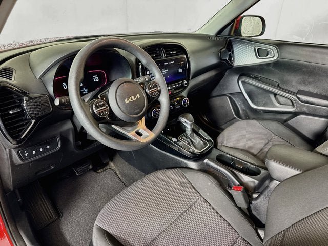 Certified 2024 Kia Soul S FWD image 9