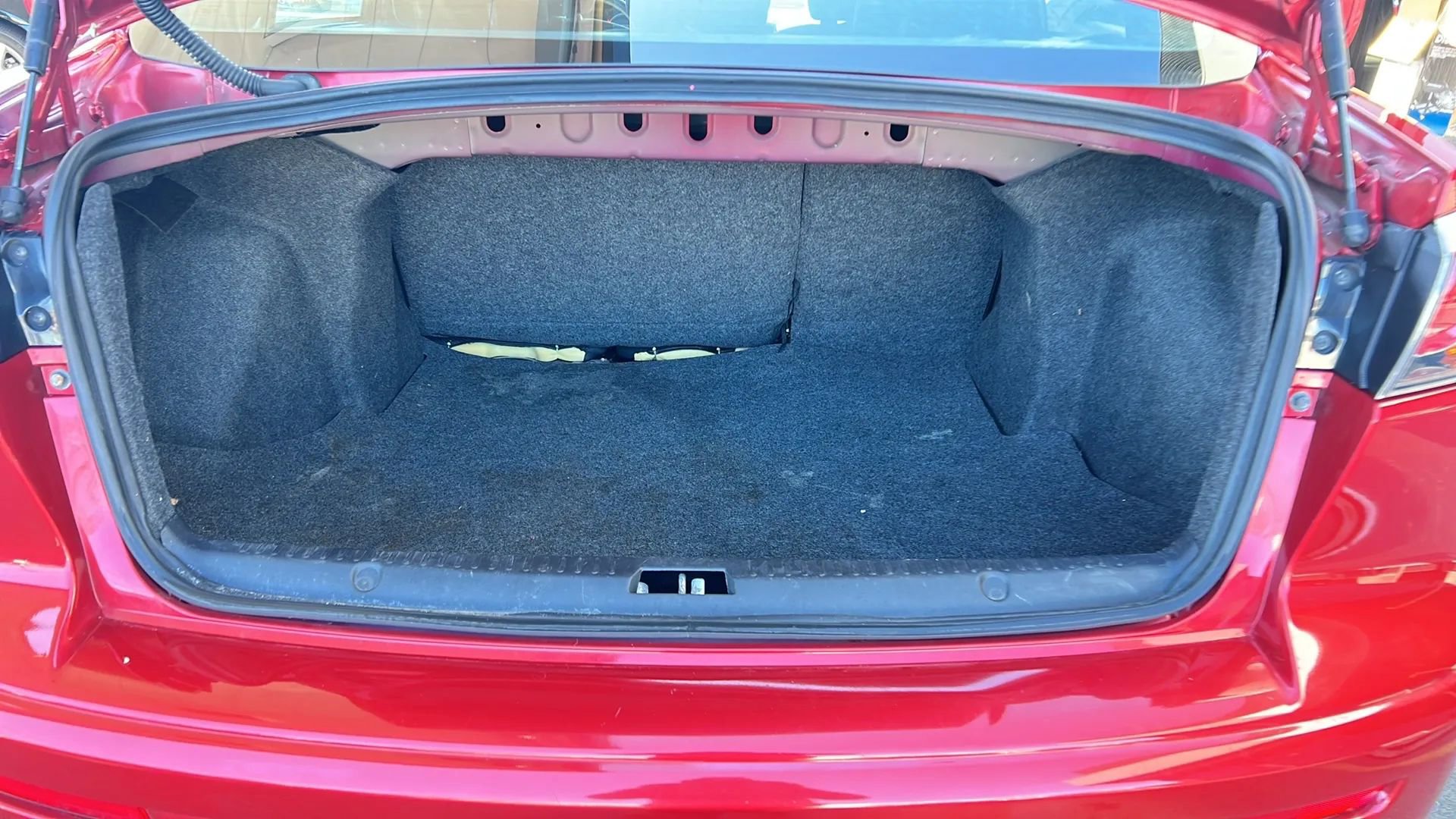 Used 2017 Mitsubishi Lancer LE image 8