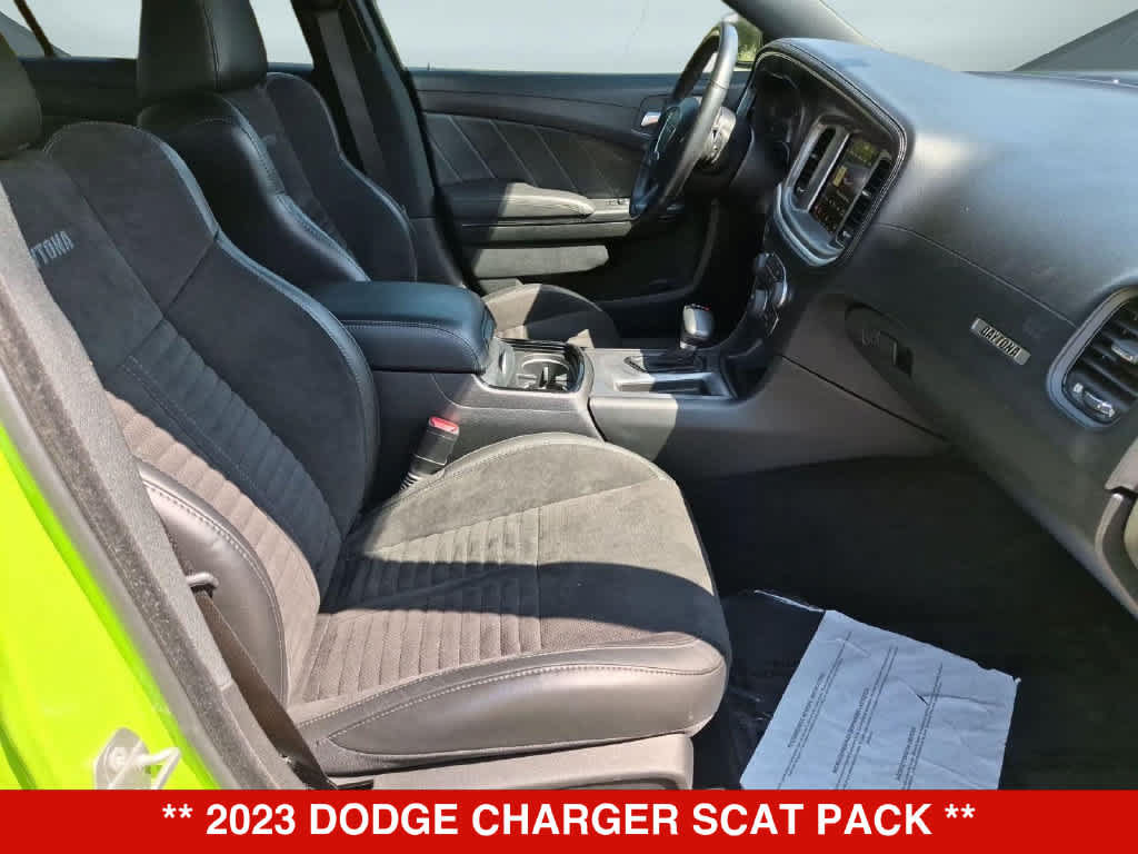 Used 2023 Dodge Charger Scat Pack w/ Daytona Edition Group RWD image 19