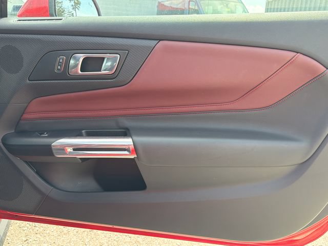 Used 2025 Ford Mustang GT Premium RWD image 35