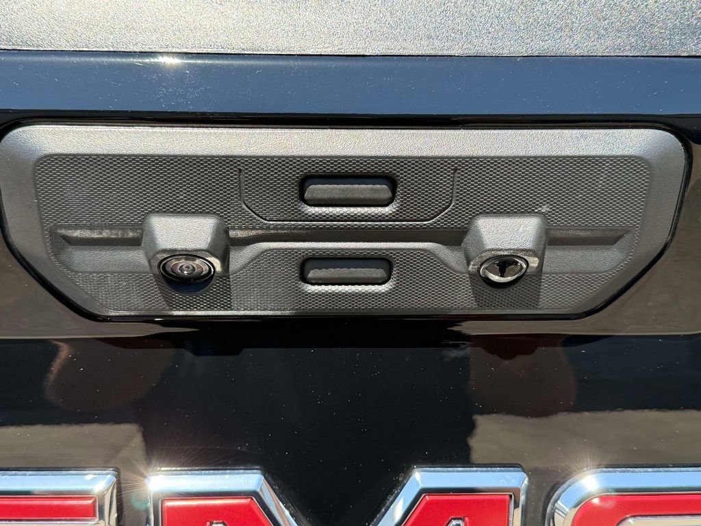 Used 2026 GMC Sierra 1500 AT4X AWD/4WD image 18