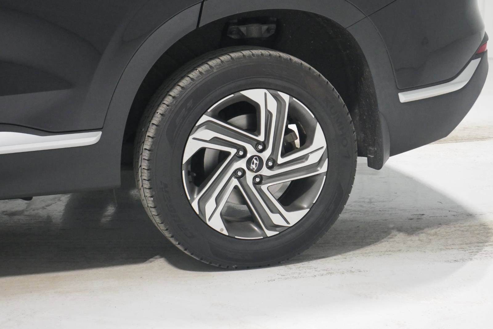 Used 2021 Hyundai Santa Fe SEL image 27