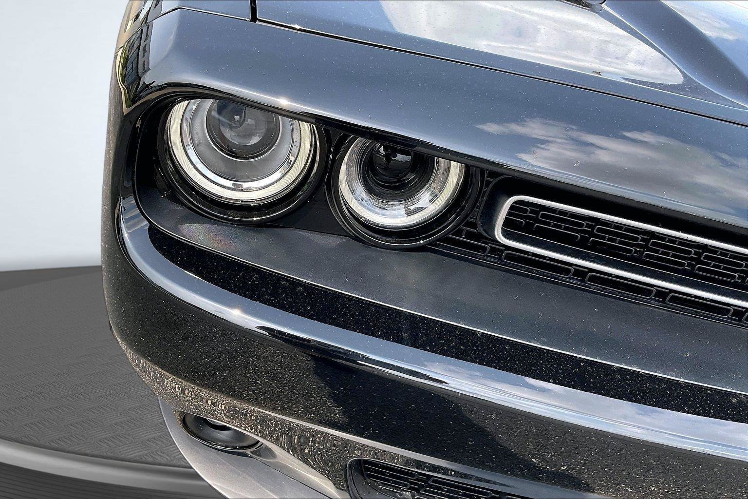 Used 2015 Dodge Challenger R/T Plus RWD image 26