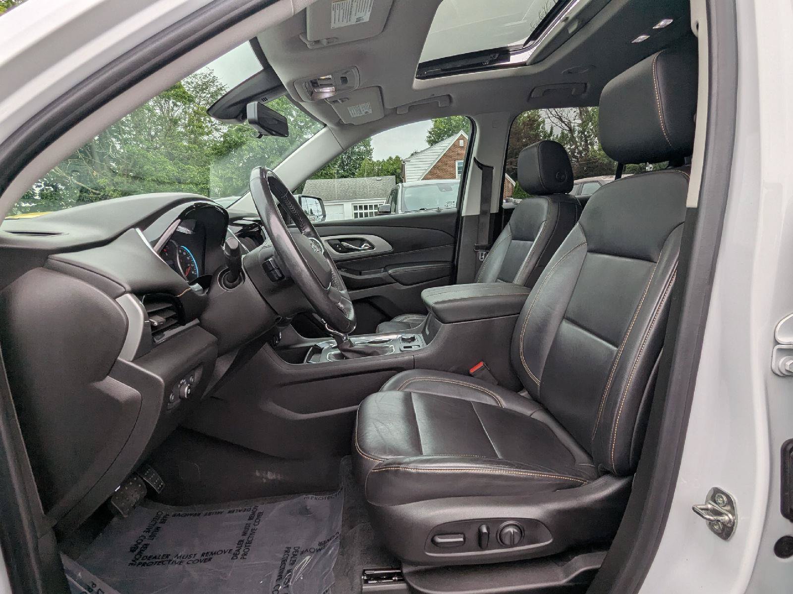 Used 2021 Chevrolet Traverse RS AWD/4WD image 24