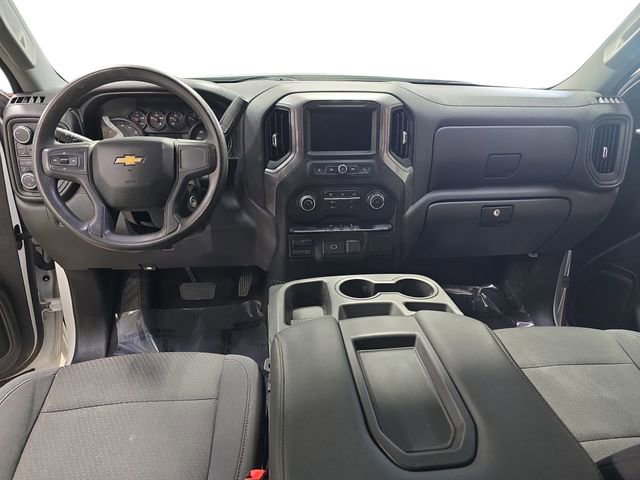 Used 2020 Chevrolet Silverado 1500 Custom w/ Custom Value Package image 9