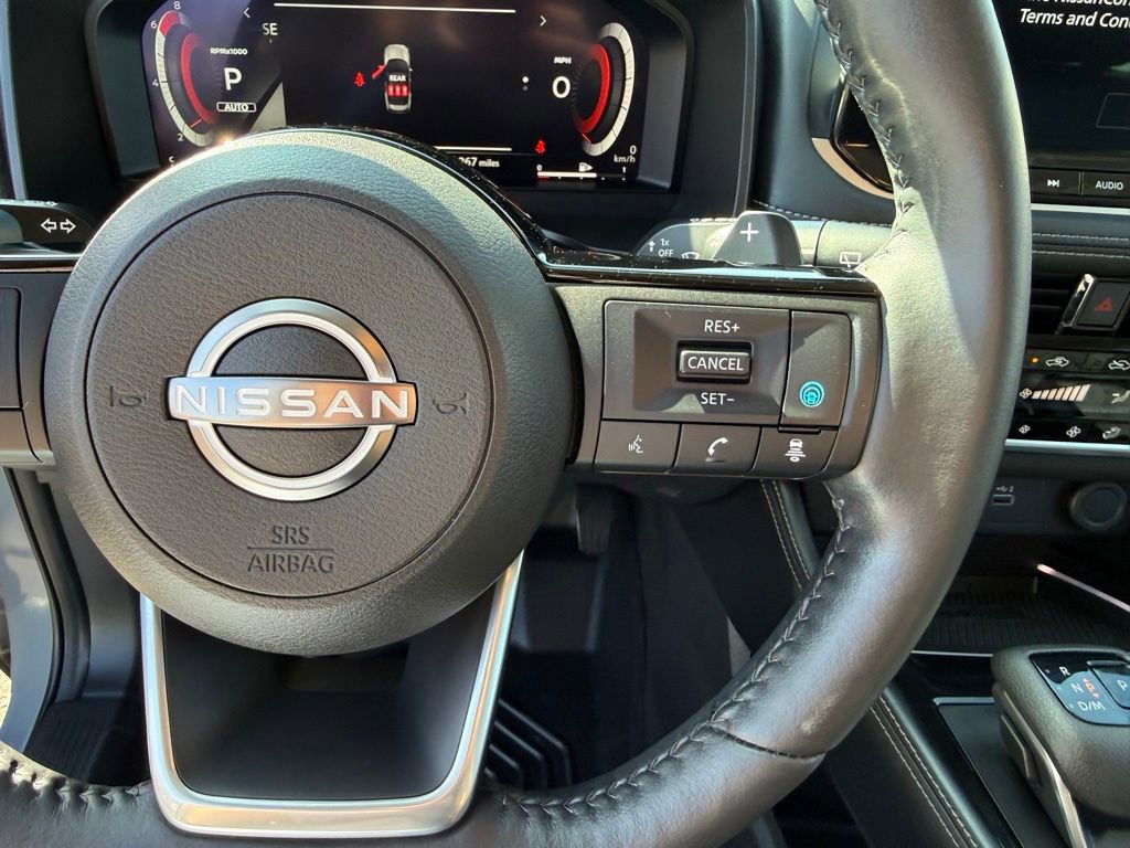 Used 2023 Nissan Rogue Platinum w/ Platinum Premium Package image 13