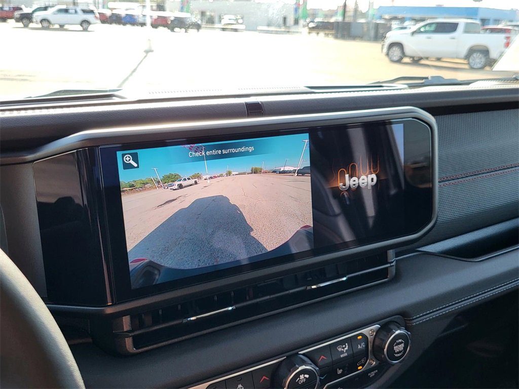 Used 2025 Jeep Gladiator Rubicon w/ Convenience Group image 26