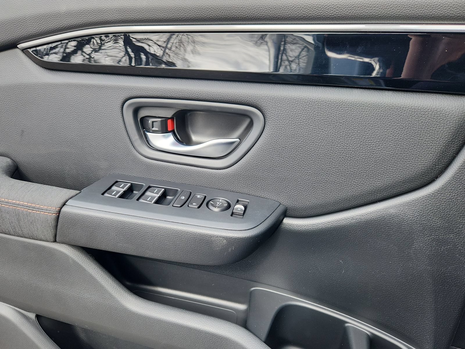 New 2026 Honda Pilot Sport image 10