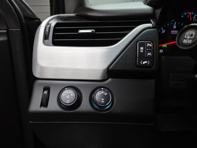 Used 2020 GMC Yukon SLT AWD/4WD image 30