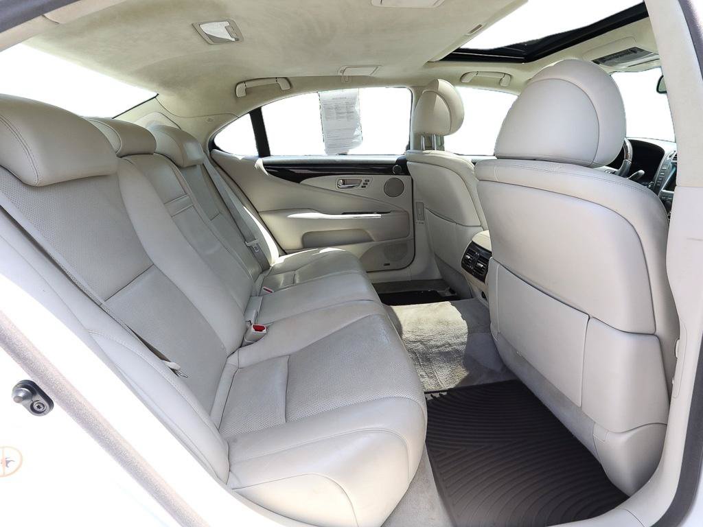 Used 2007 Lexus LS 460 L RWD image 23