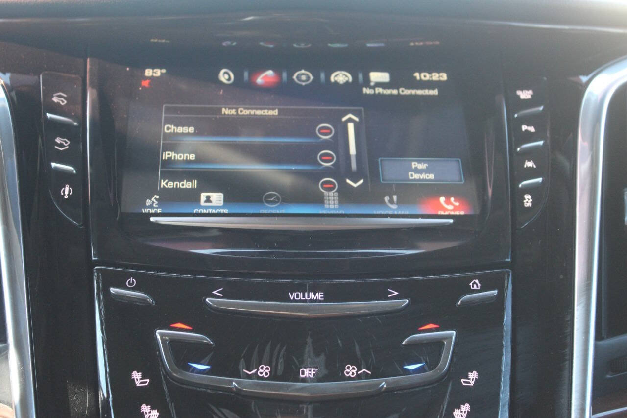Used 2016 Cadillac Escalade ESV Luxury RWD image 21