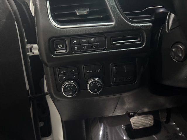 Used 2024 Chevrolet Suburban Z71 w/ Z71 Off-Road Package image 14
