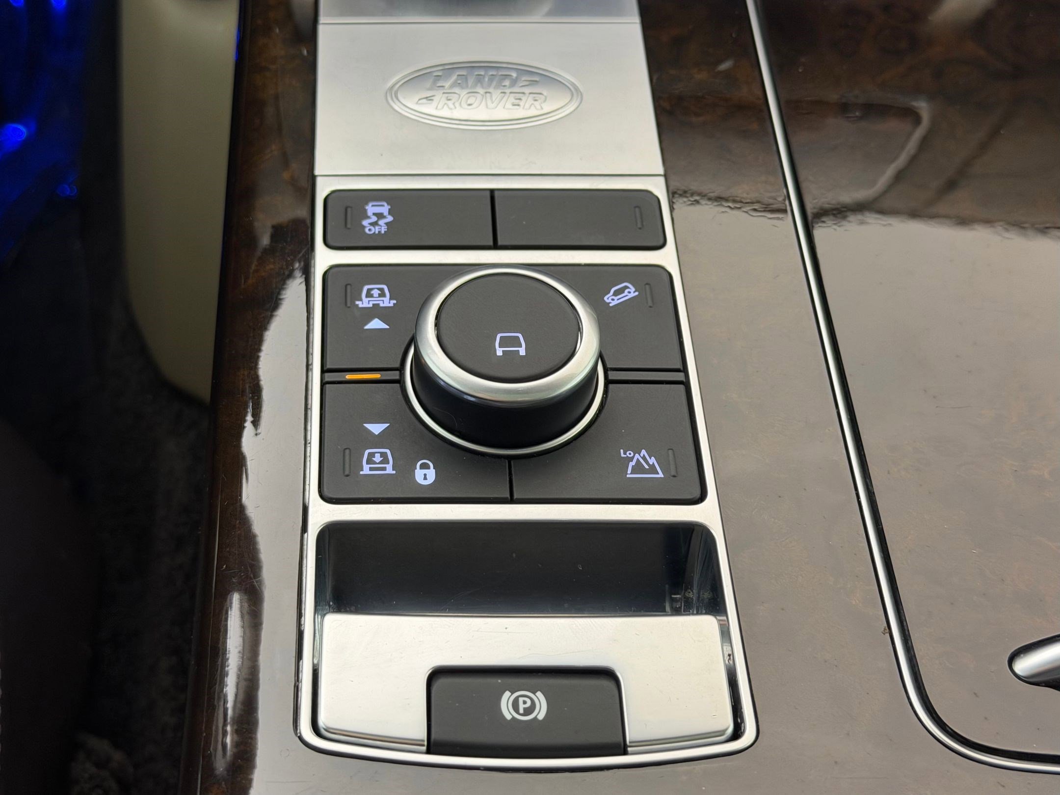 Used 2022 Land Rover Range Rover Westminster Edition image 18