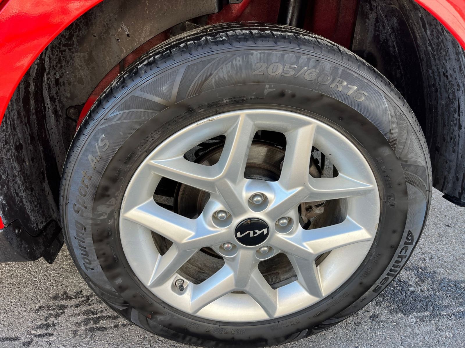 Used 2025 Kia Soul LX w/ LX Technology Package image 28