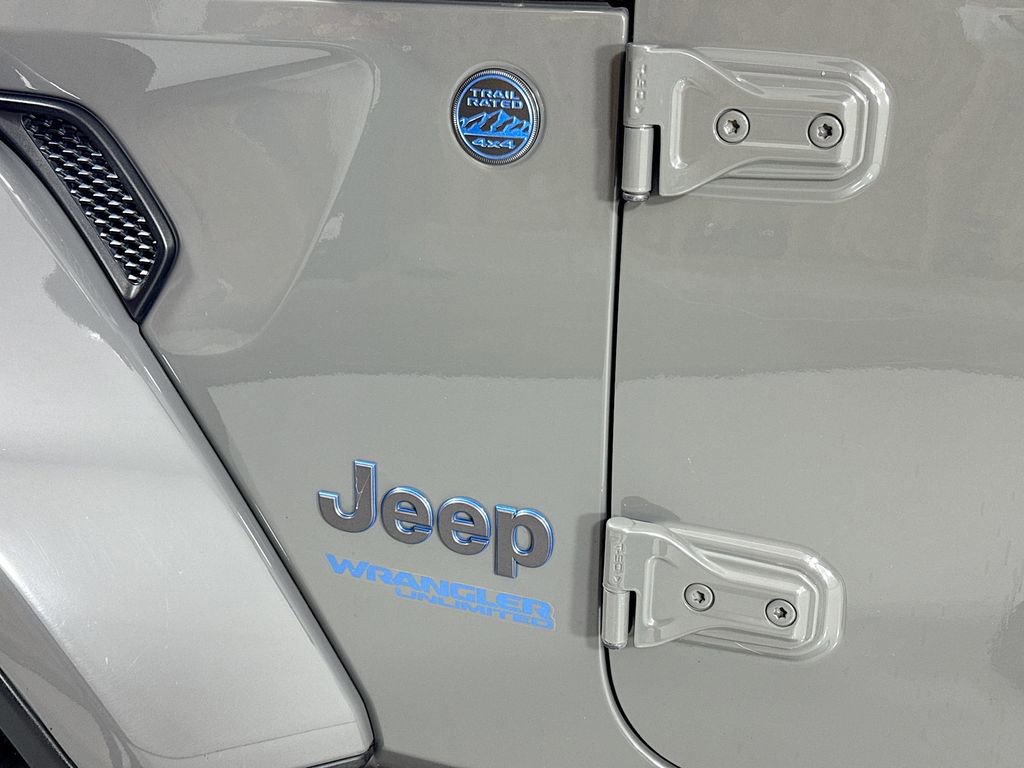 Used 2022 Jeep Wrangler Unlimited Rubicon 4xe w/ Cold Weather Group image 11