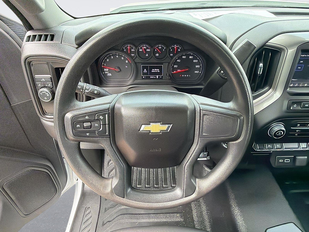 Used 2025 Chevrolet Silverado 1500 W/T RWD image 7