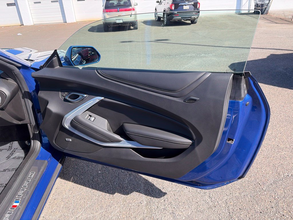 Used 2019 Chevrolet Camaro SS RWD image 14