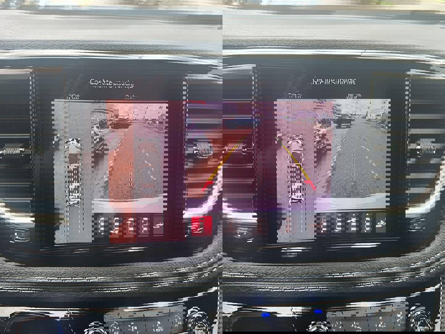 New 2026 Chrysler Pacifica Select image 18