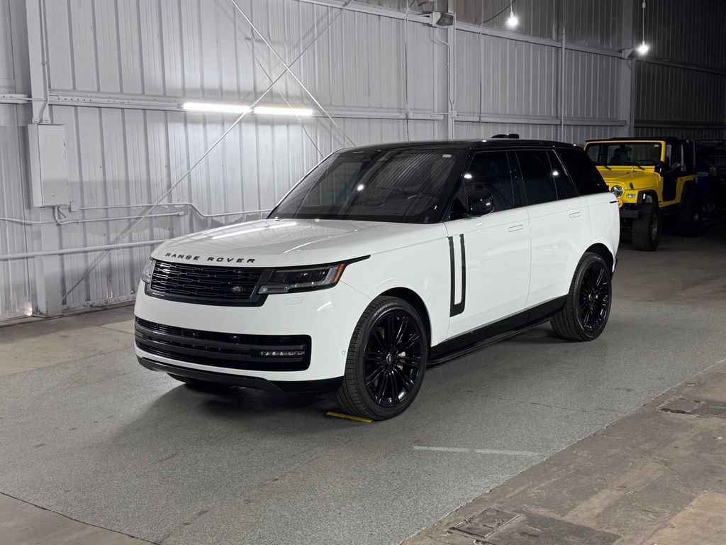 Used 2023 Land Rover Range Rover SE AWD/4WD image 1