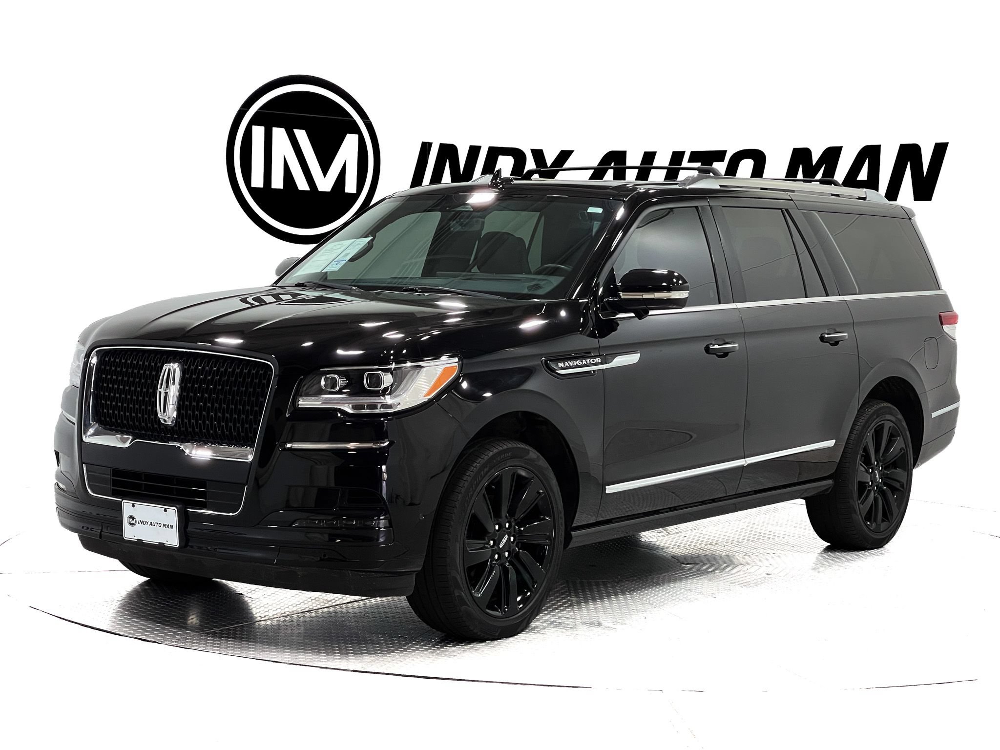 Used 2023 Lincoln Navigator L Reserve AWD/4WD image 8