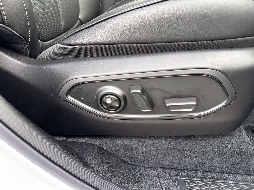 New 2027 Jeep Grand Cherokee L Limited AWD/4WD image 13