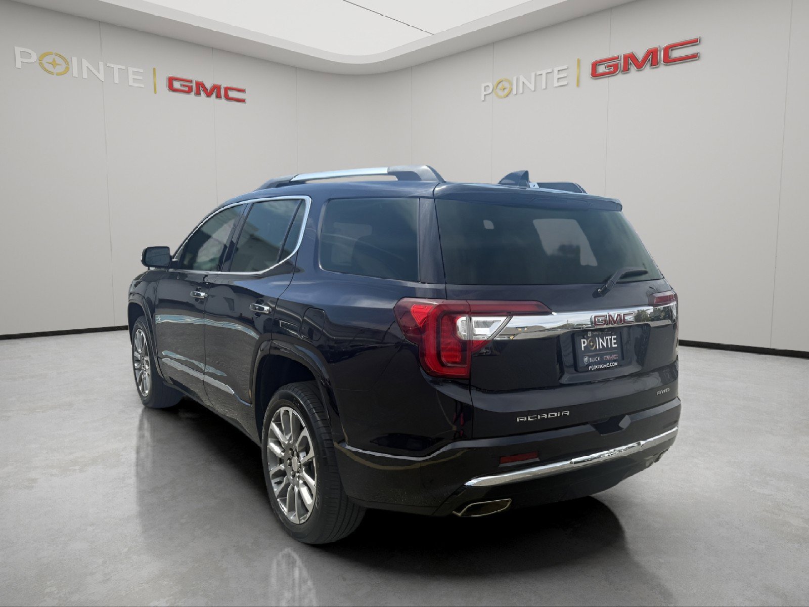 Used 2022 GMC Acadia Denali w/ Denali Technology Package image 7