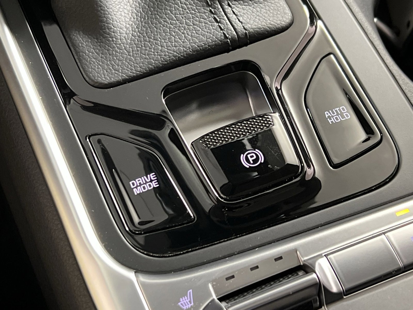 New 2026 Kia Carnival SX w/ SX Dark Edition Package image 32