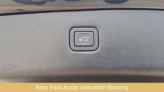 Used 2023 Chevrolet Blazer LT w/ Convenience Package image 18