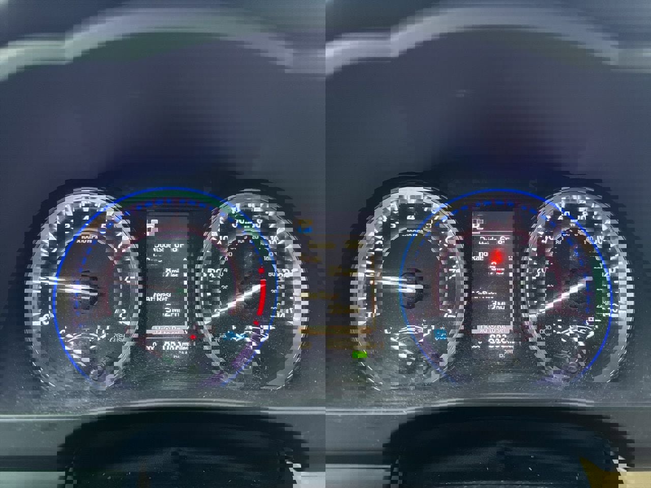 Used 2019 Toyota Highlander XLE image 12