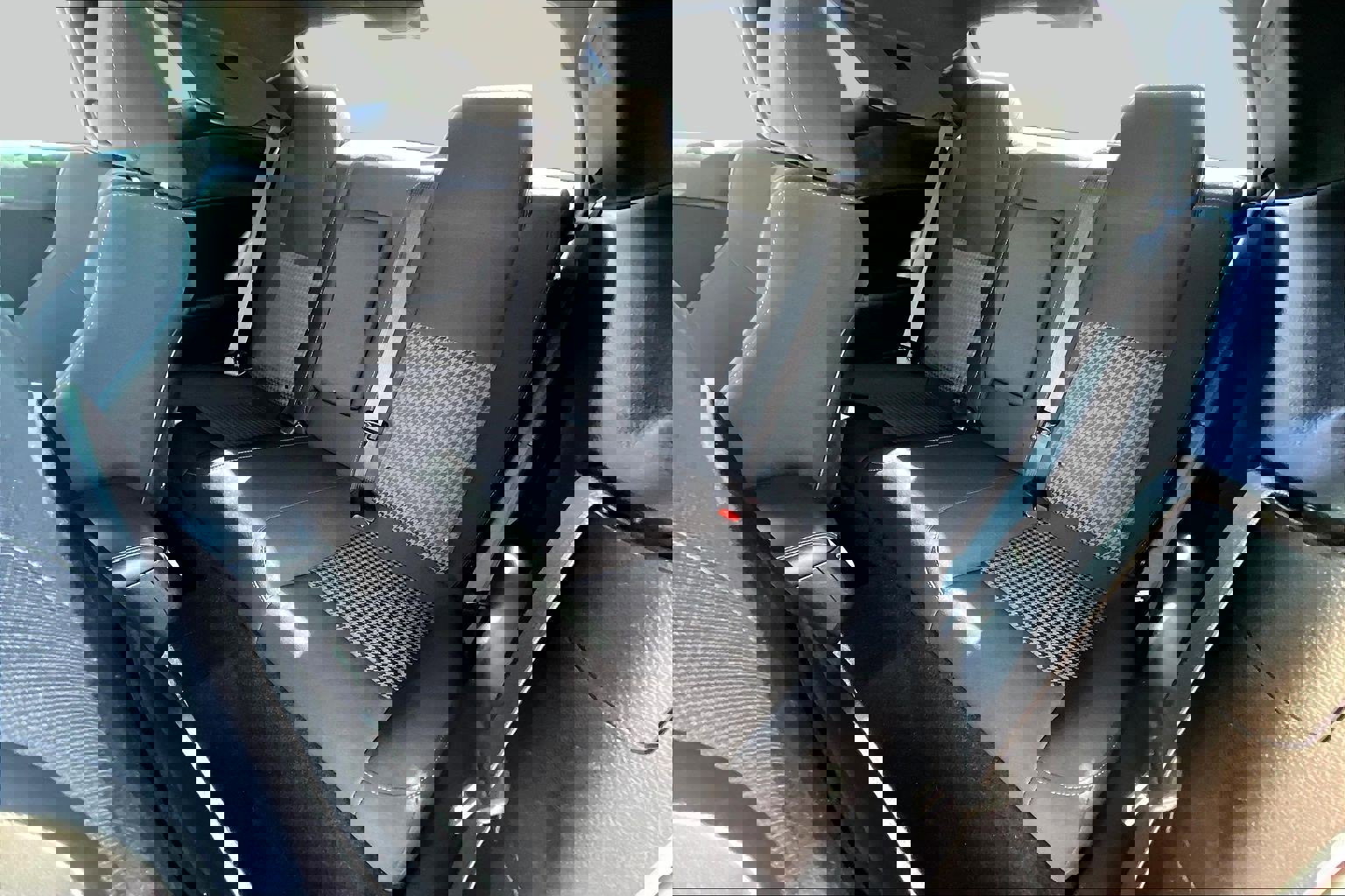 Used 2019 Dodge Challenger R/T image 24