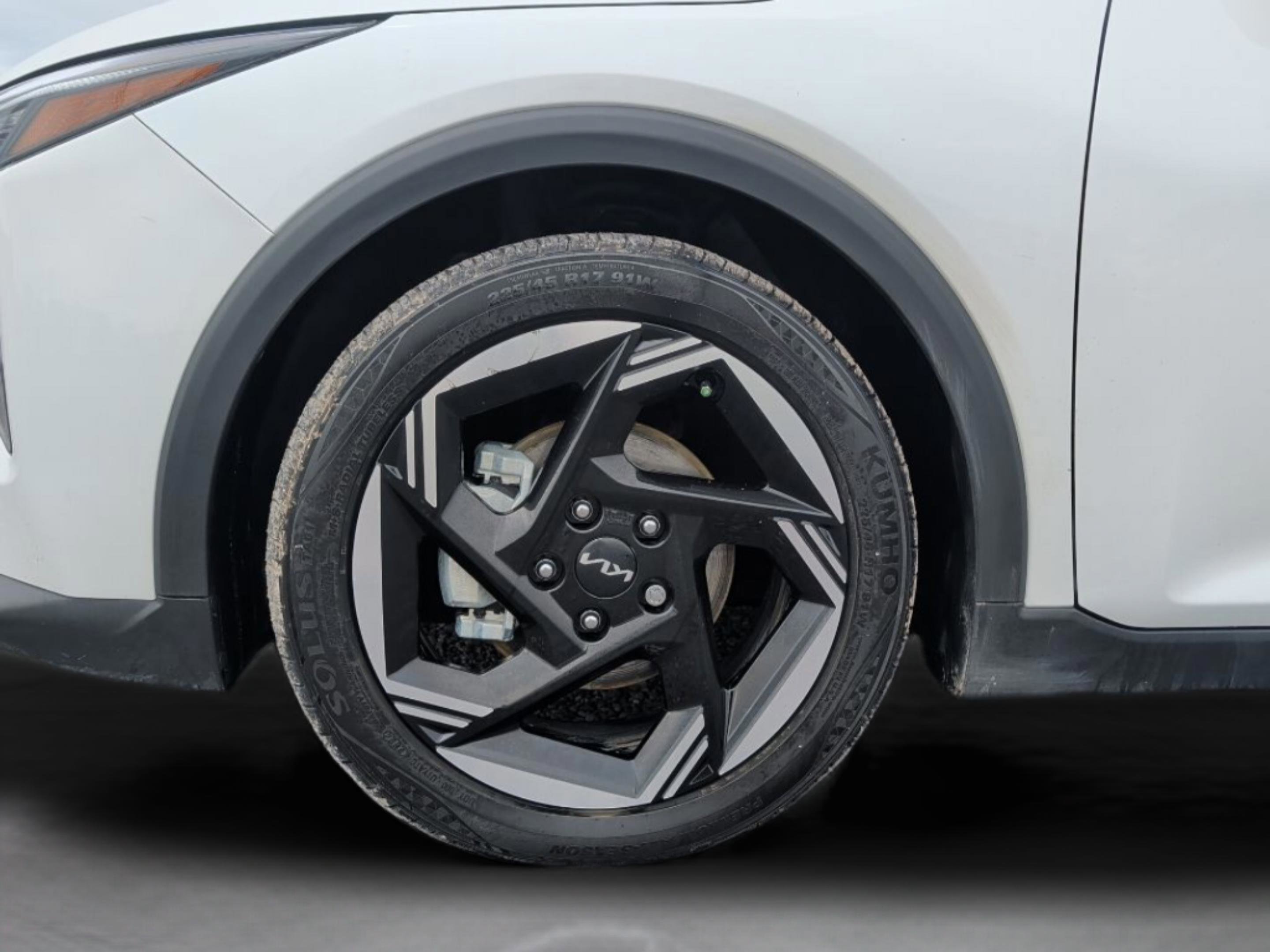Used 2025 Kia K4 EX FWD image 39