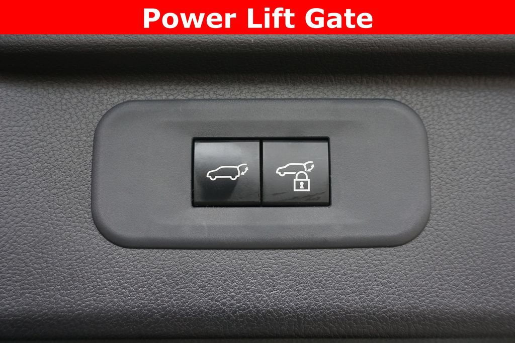 Certified 2025 Toyota Grand Highlander FWD image 17