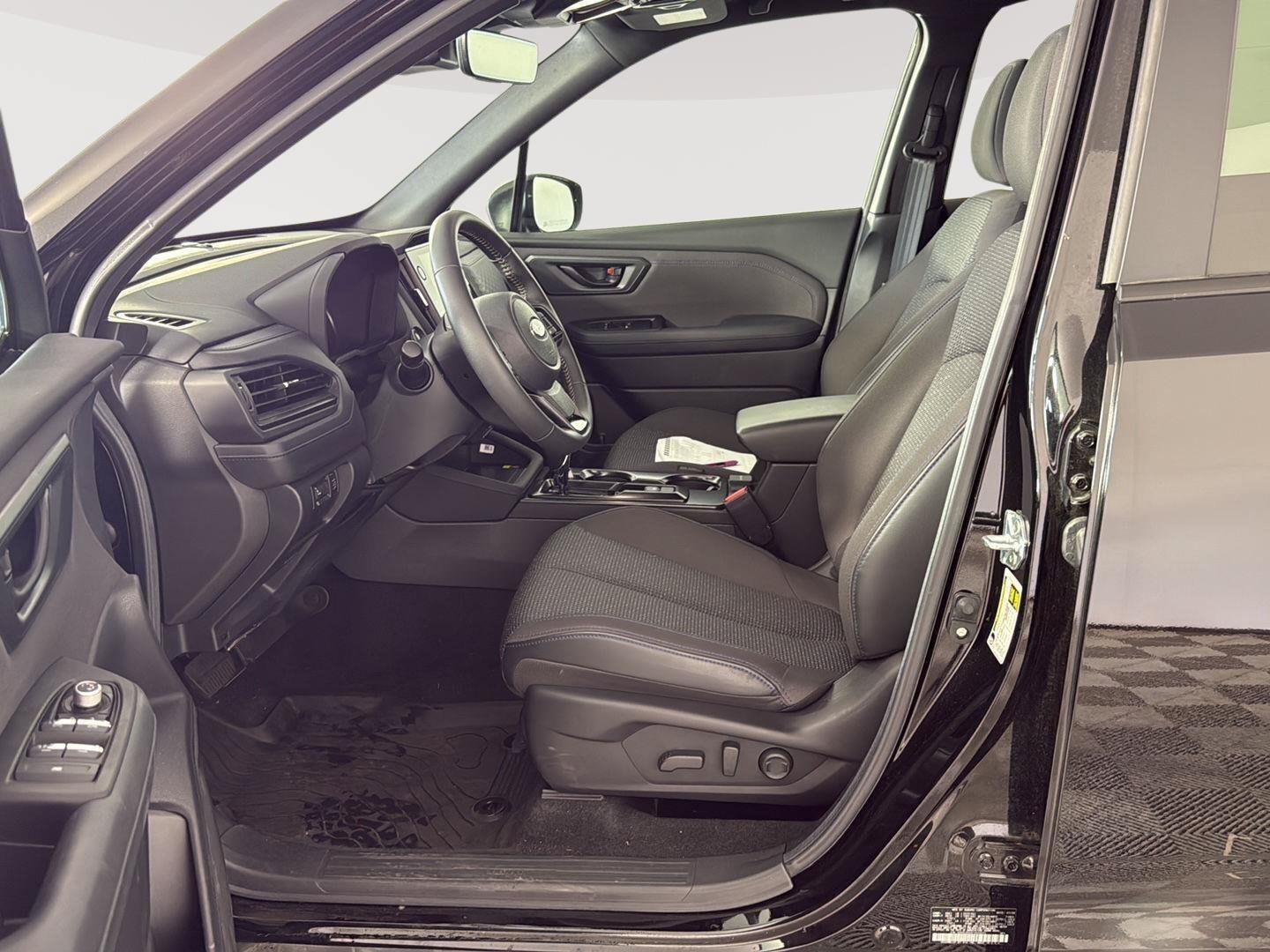 Certified 2026 Subaru Forester Premium w/ Base/Premium Plus Package AWD/4WD image 5